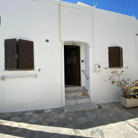 Casa Plakes Ferienhaus