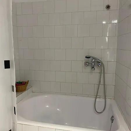 Casa Plakes בית נופש *