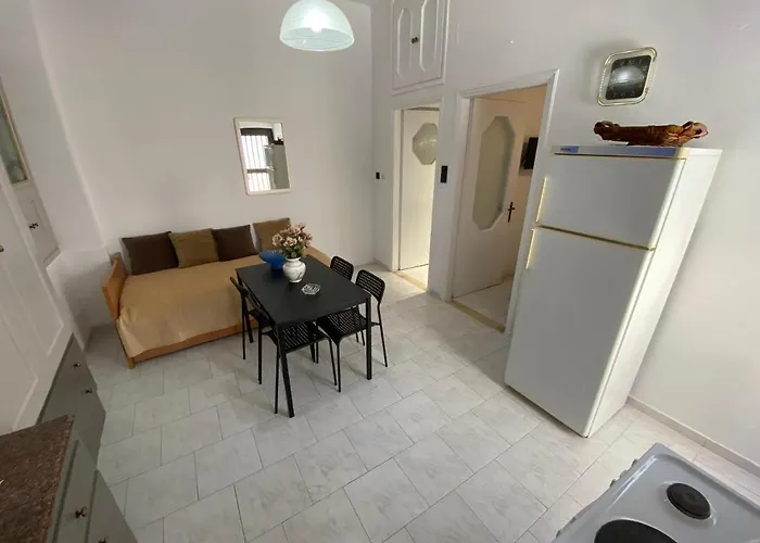 Casa Plakes Ferienhaus *